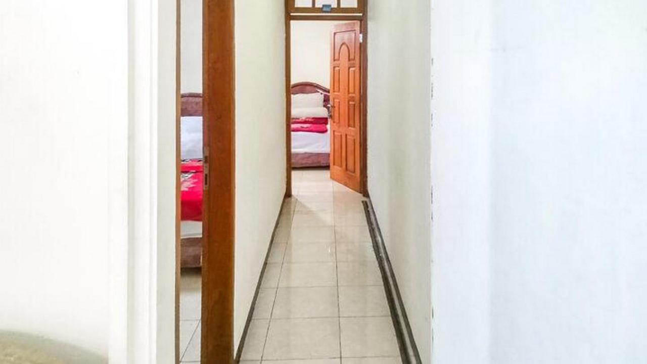 Villa Al Barokah Syariah Family Mitra Reddoorz Near Sarangan Lake Extérieur photo
